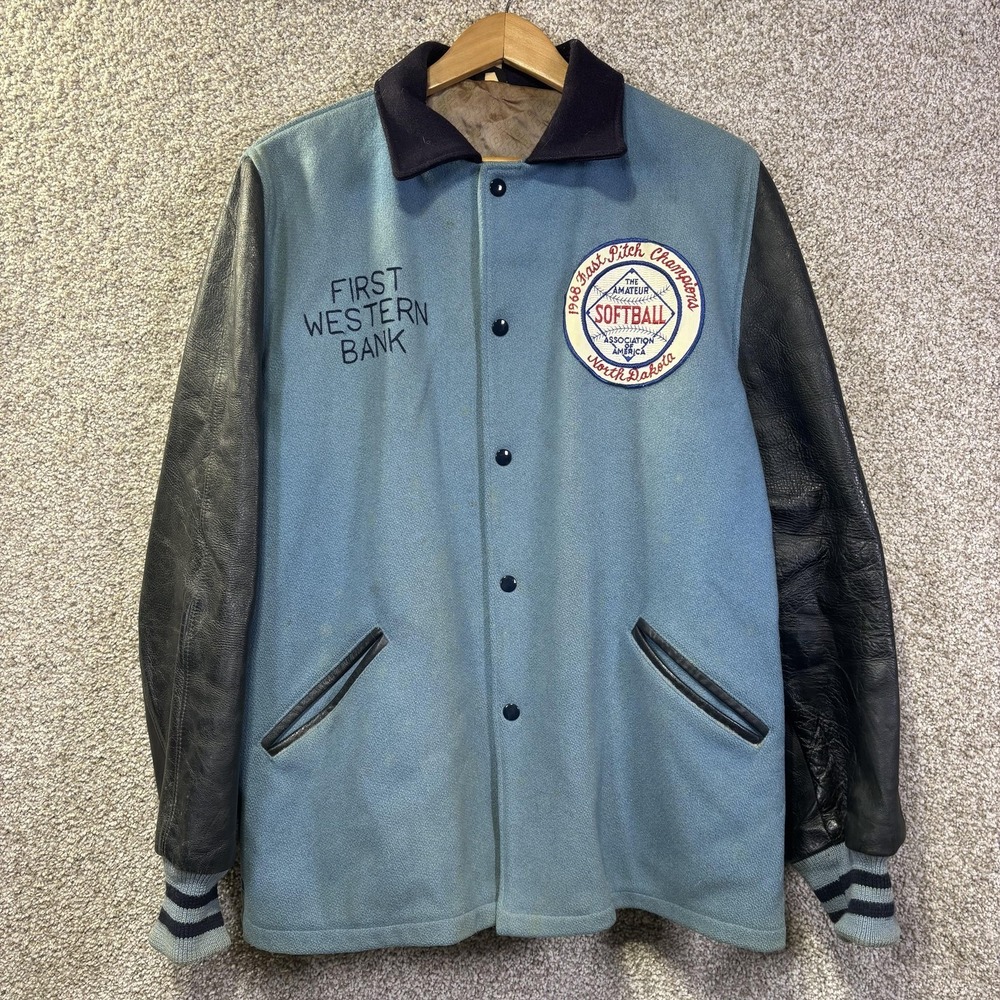 Vintage Butwin Jacket Mens 44 Blue Leather Varsity Softball 1968 North Dakota